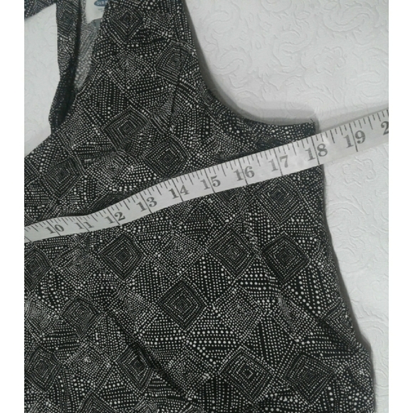 Old Navy sleeveless tank top size M - Picture 5 of 9